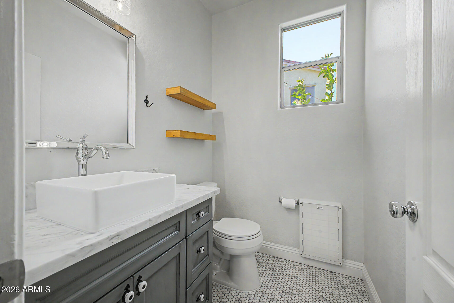 LYONS GATE PHASE 9 - Residential