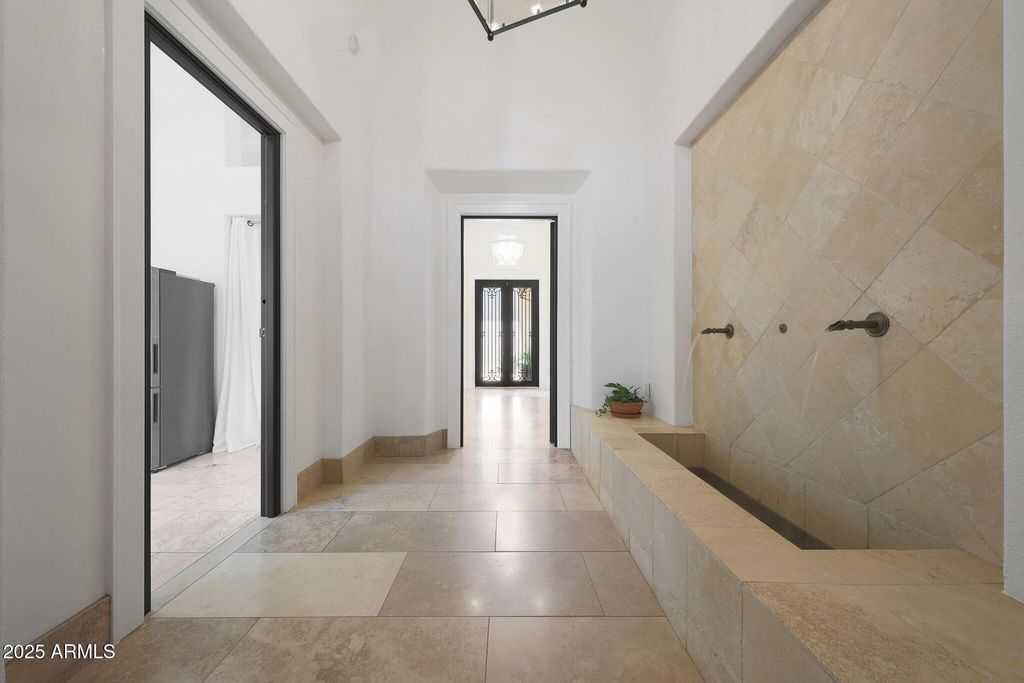 Photo of 10152 E Phantom Way, Scottsdale, AZ 85255 (MLS # 6878165)