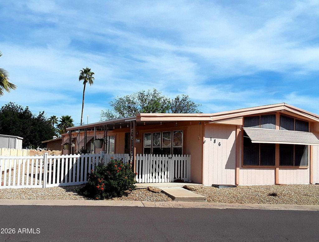 Photo of 10701 N 99th Avenue #186, Peoria, AZ 85345 (MLS # 6991567)