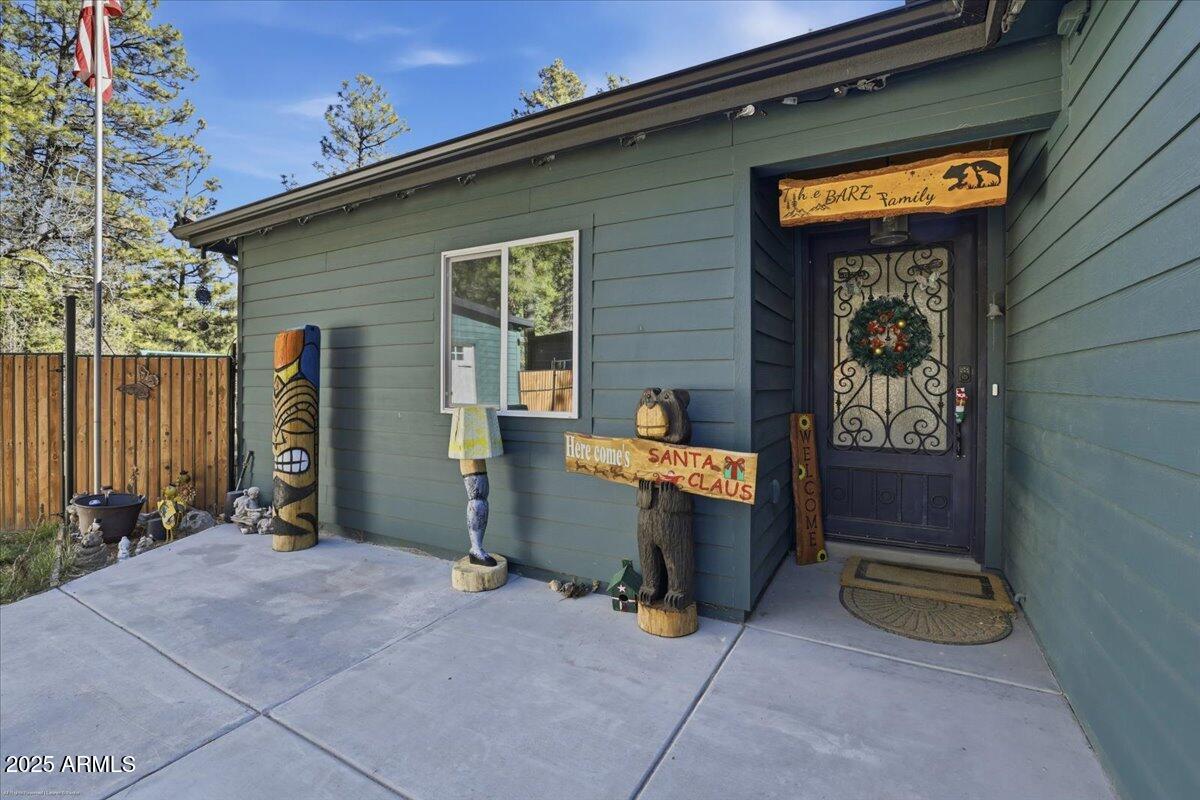 Home Search 3515 E SHELDON Road