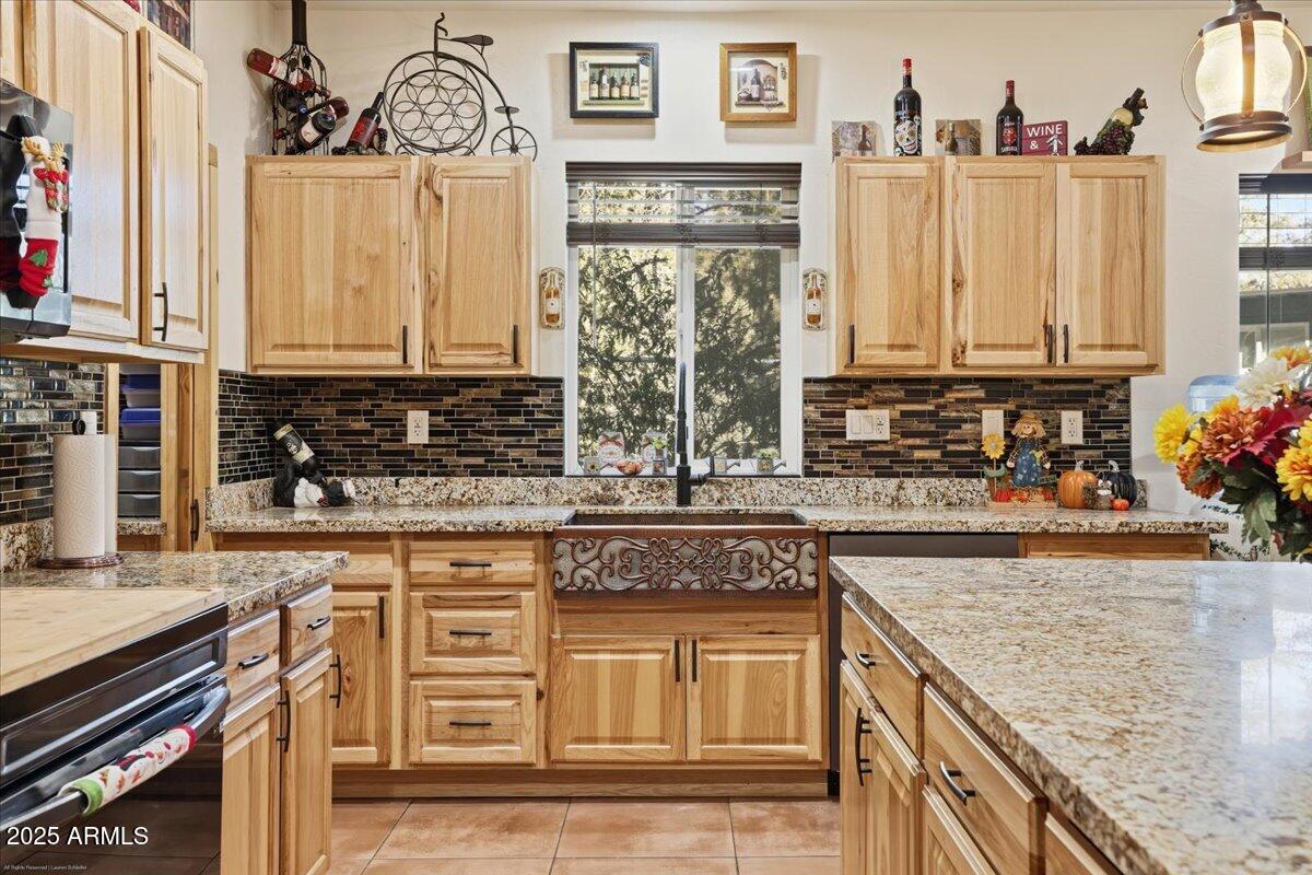 Home Search 3515 E SHELDON Road