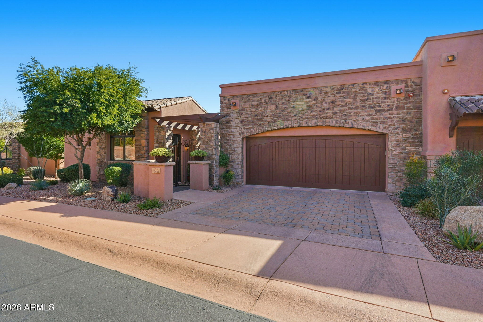 FIREROCK - Residential