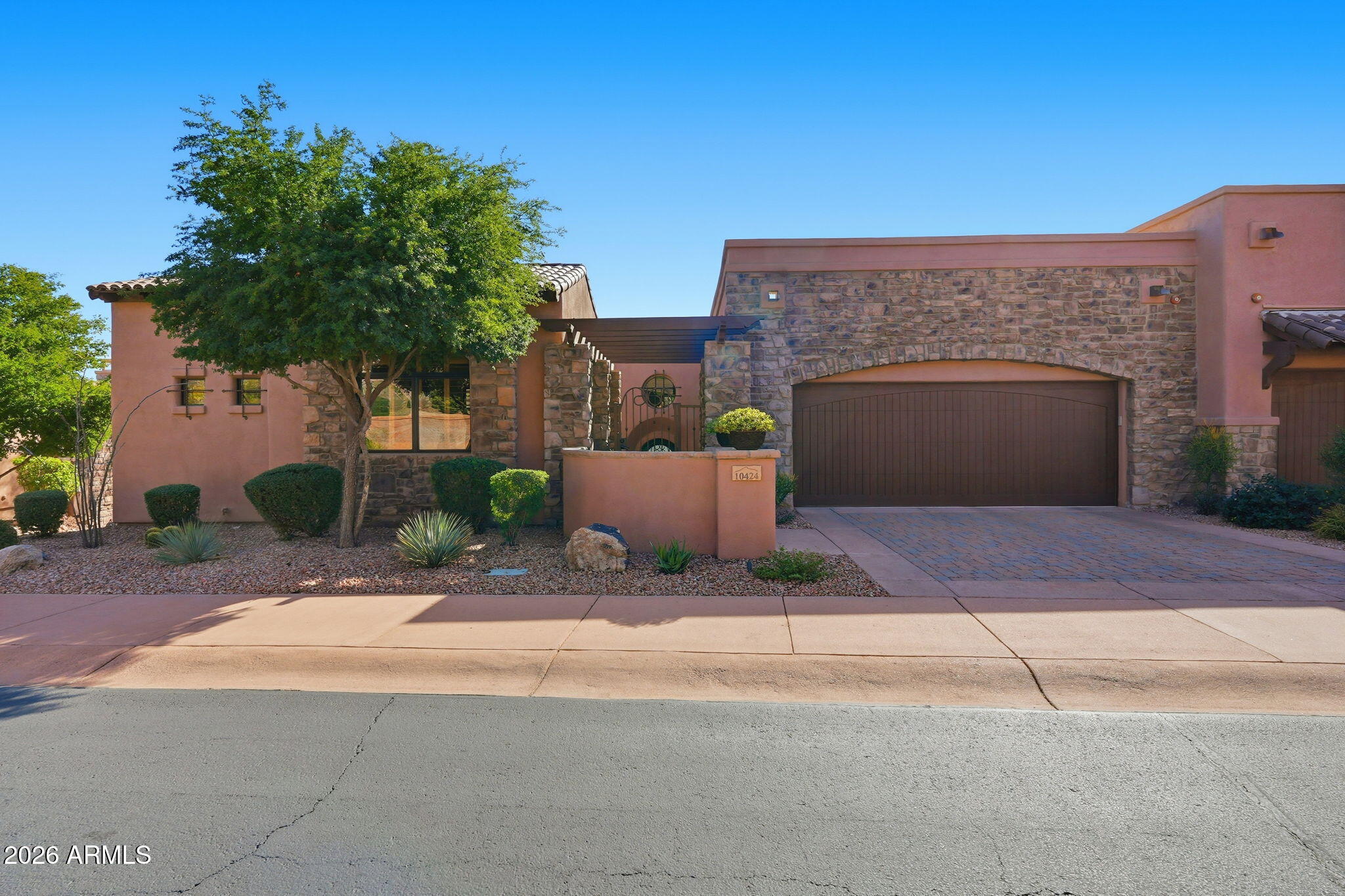 FIREROCK - Residential