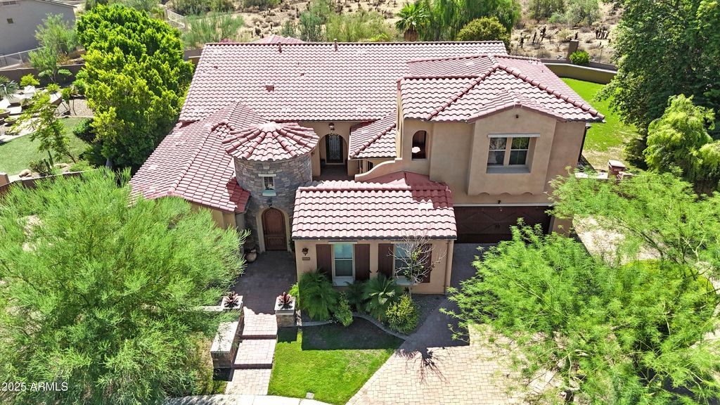 Photo of 28263 N 67th Drive, Peoria, AZ 85383 (MLS # 6920170)