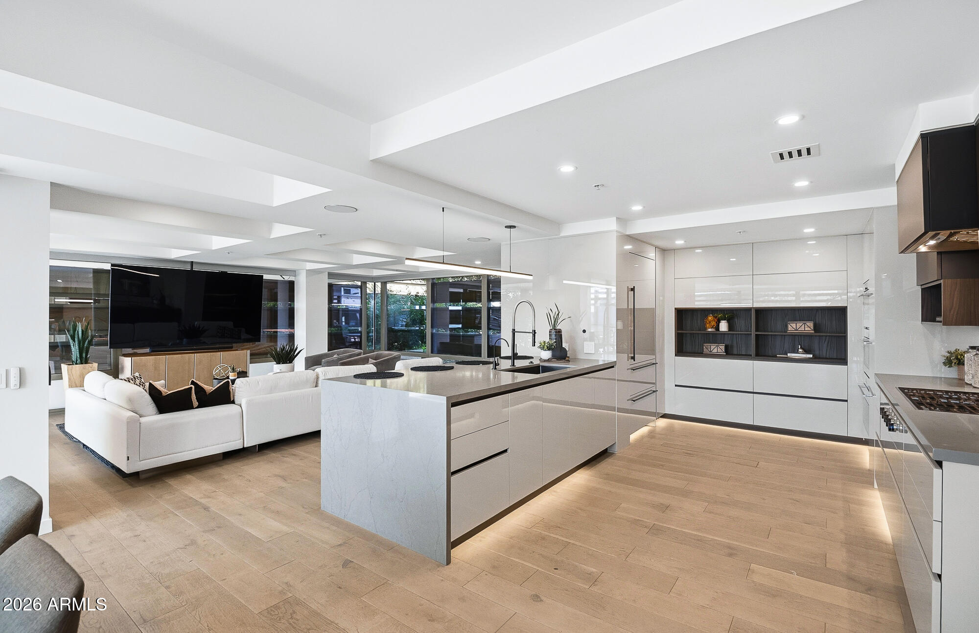 7157 E RANCHO VISTA Drive 4001