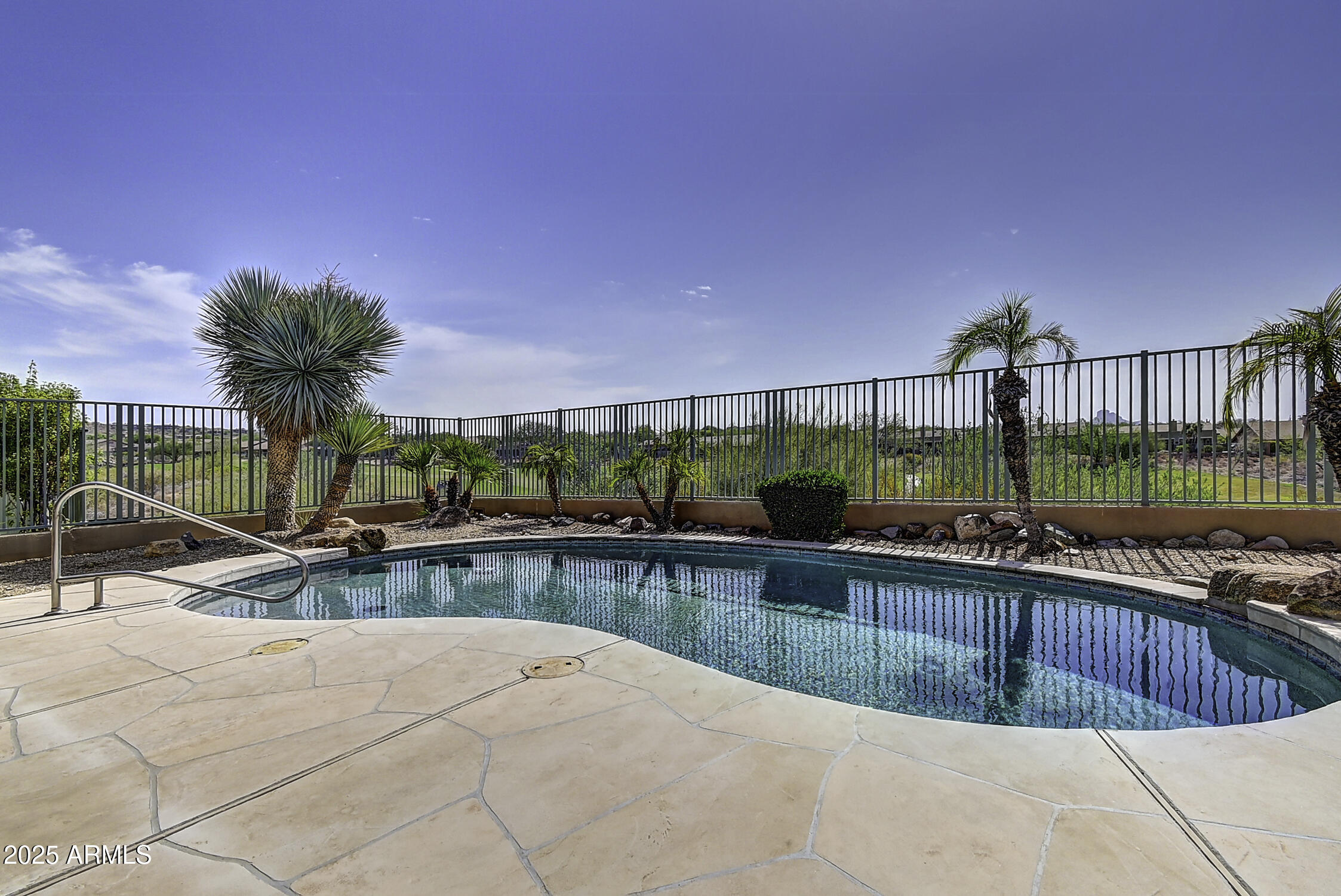 9039 N Broken Bow Street