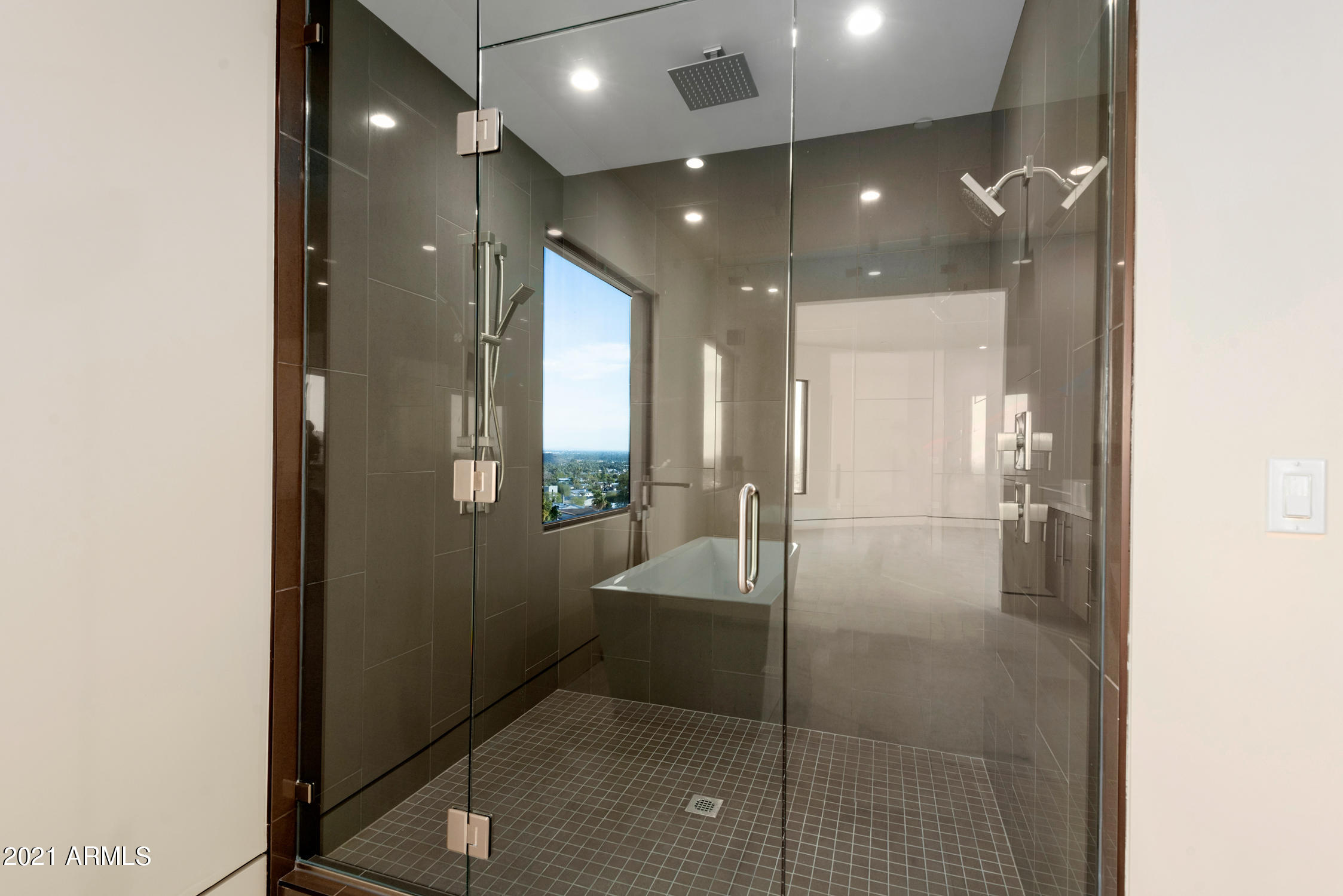 SQUAW PEAK FOOTHILLS - Residential