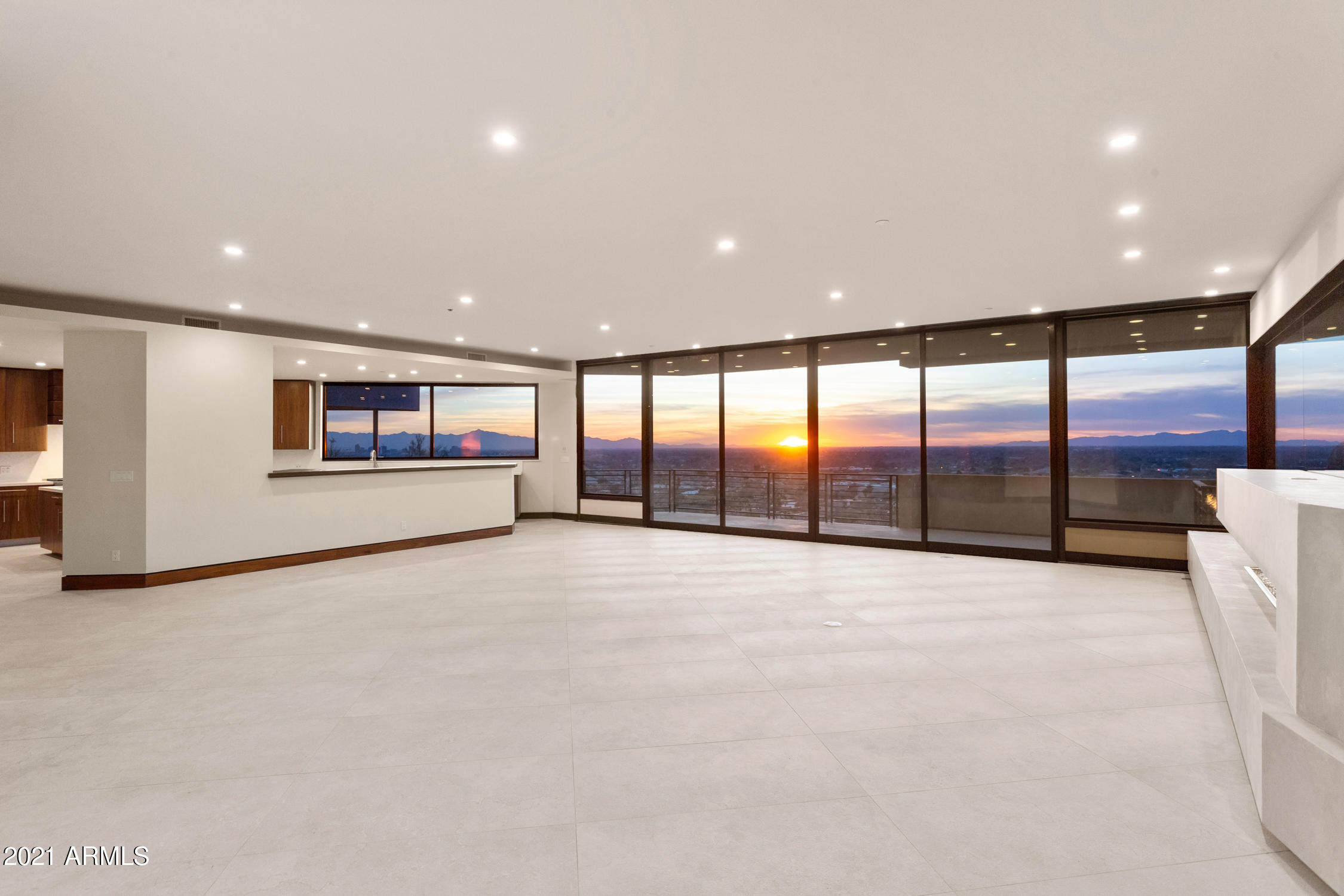 SQUAW PEAK FOOTHILLS - Residential