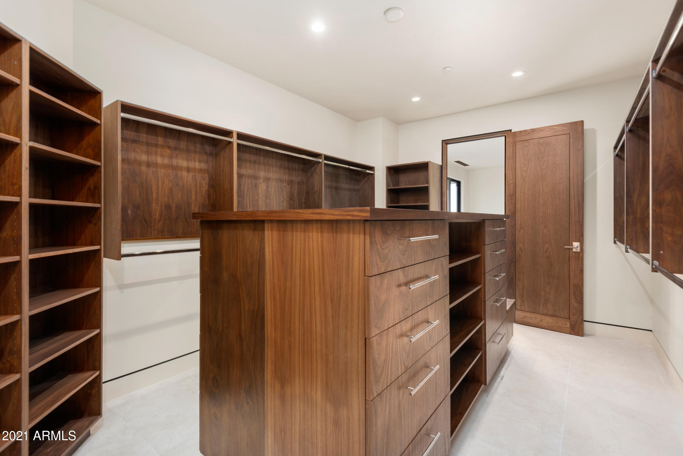 SQUAW PEAK FOOTHILLS - Residential
