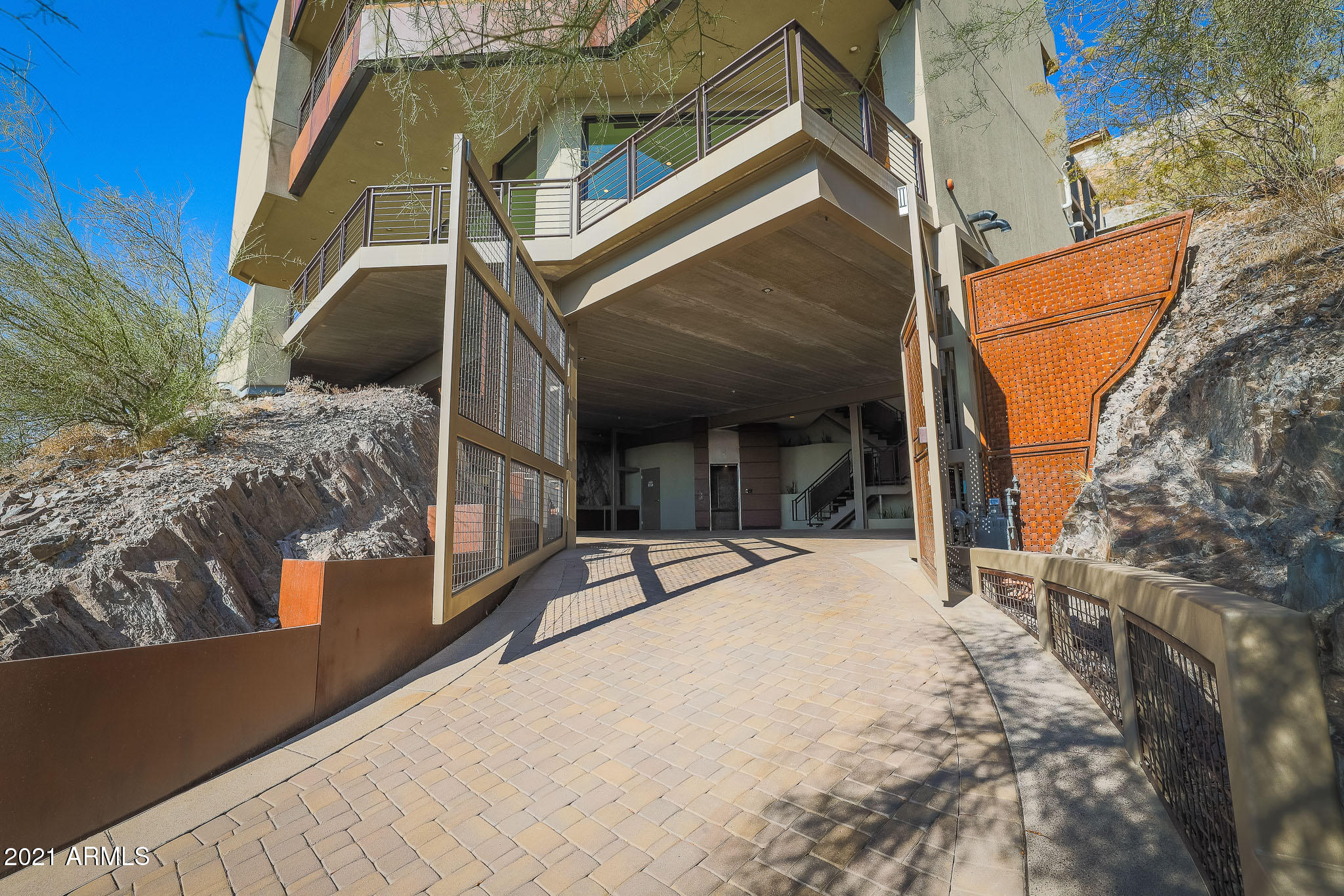 SQUAW PEAK FOOTHILLS - Residential
