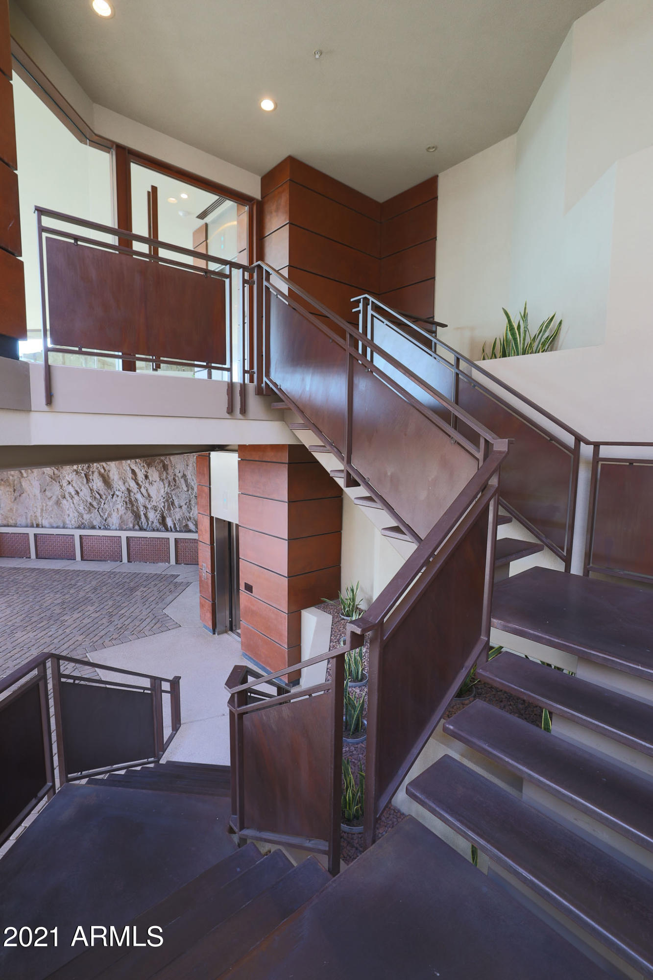 SQUAW PEAK FOOTHILLS - Residential