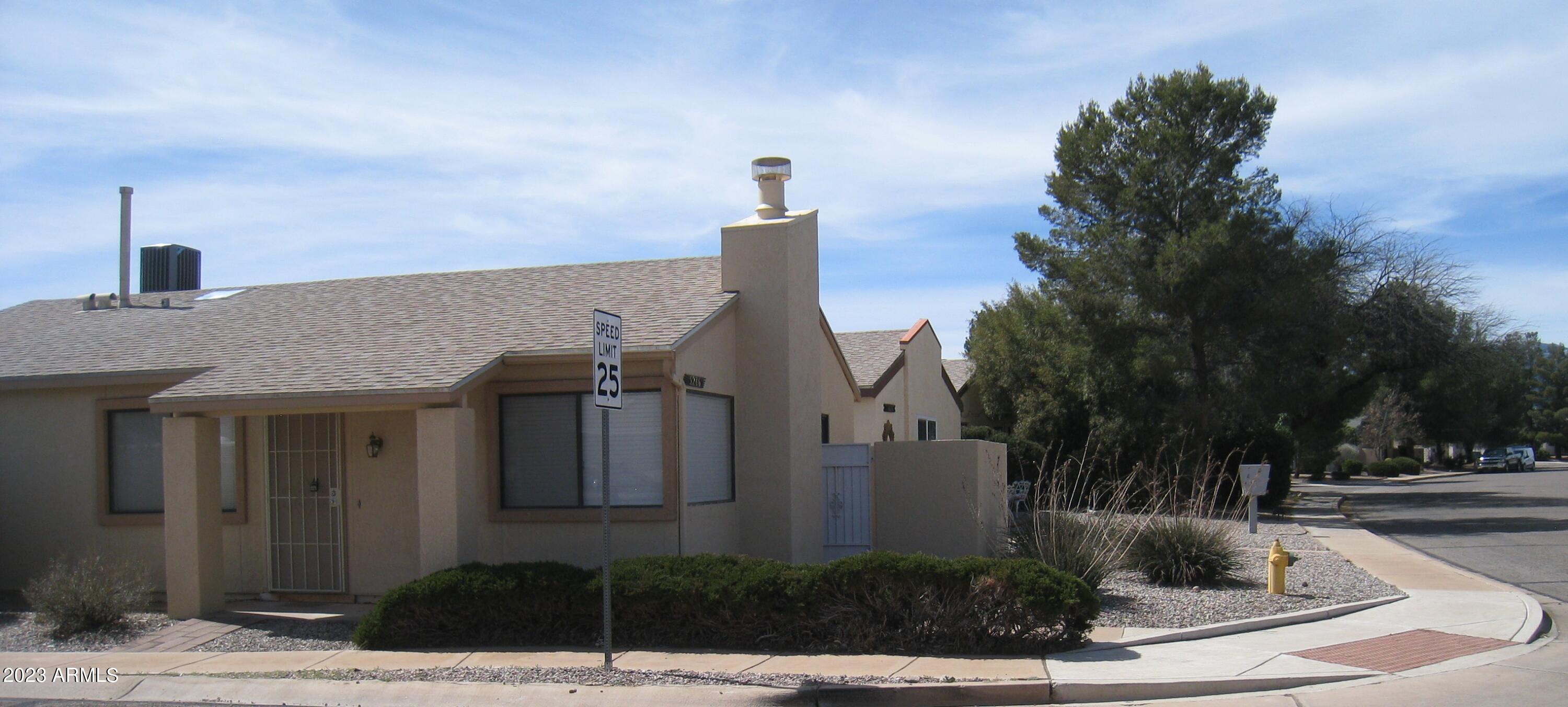DESERT SHADOWS - Residential Lease