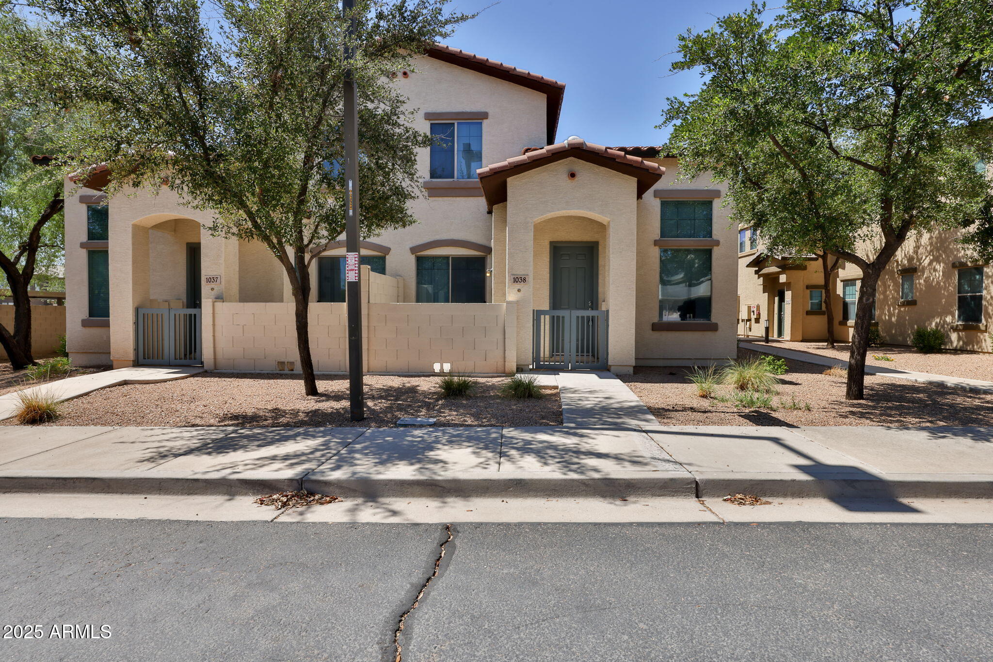 14870 W ENCANTO Boulevard 1038