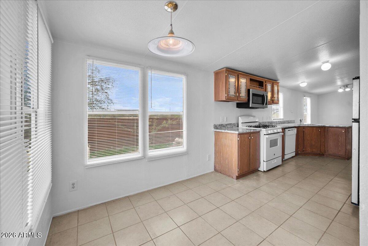 S12 T5S R9E - Residential