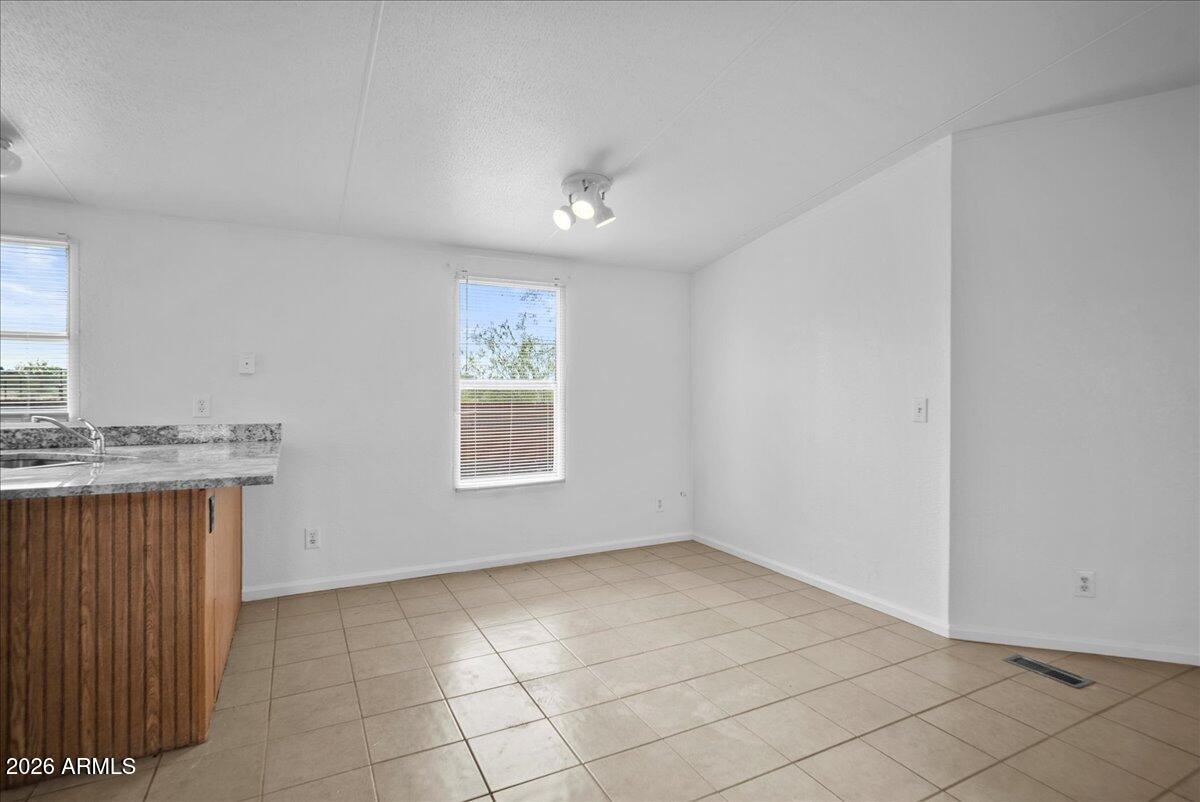 S12 T5S R9E - Residential