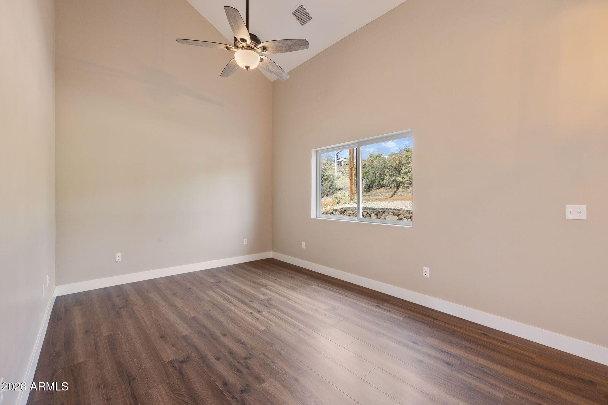 DIAMOND VALLEY 4 - Residential