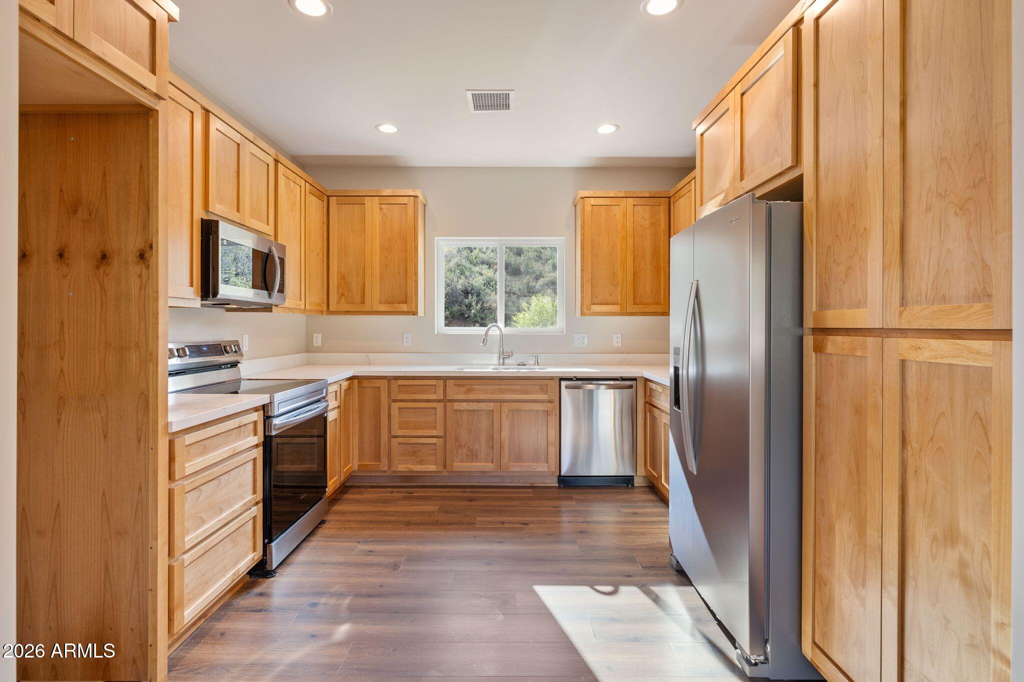 DIAMOND VALLEY 4 - Residential