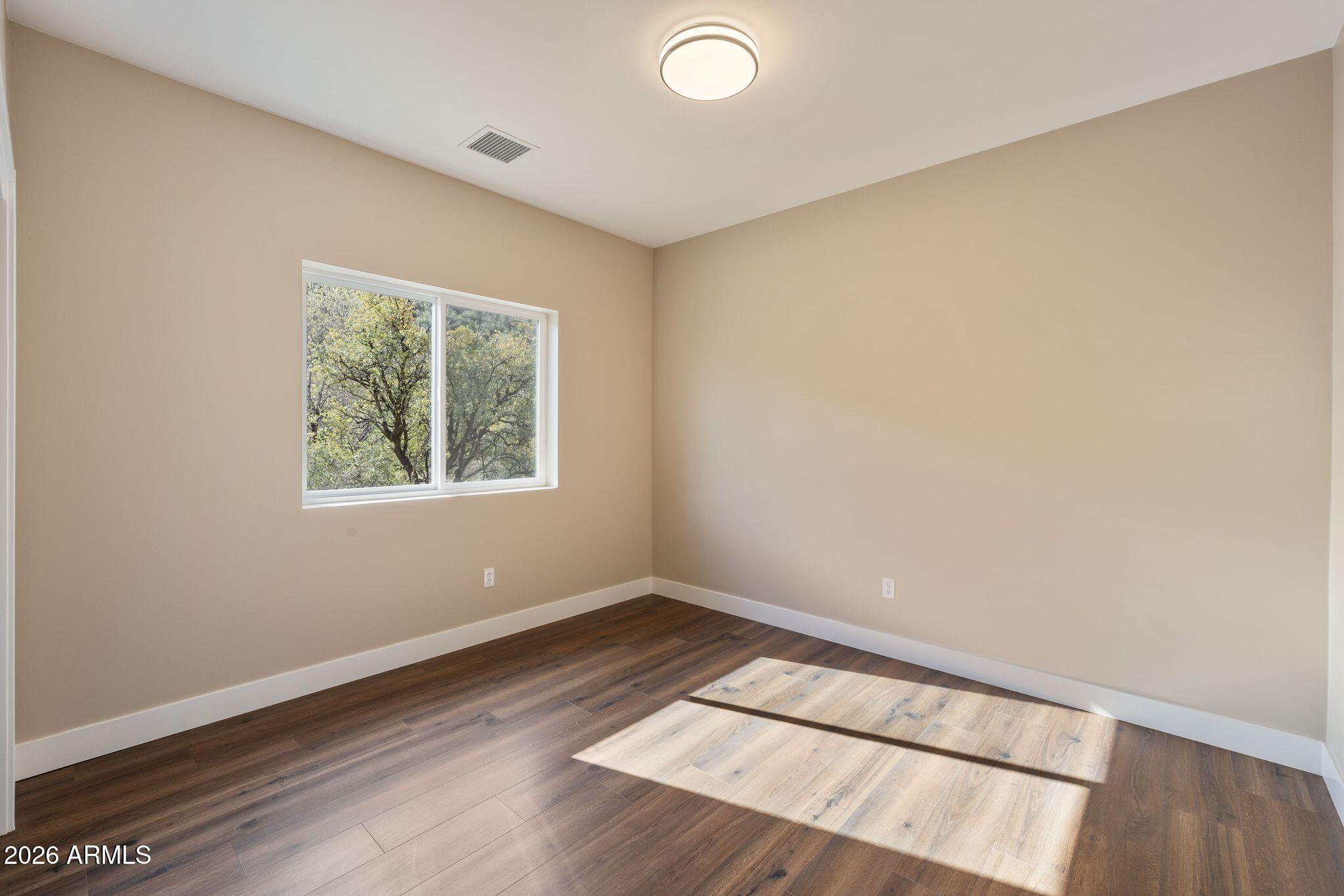 DIAMOND VALLEY 4 - Residential