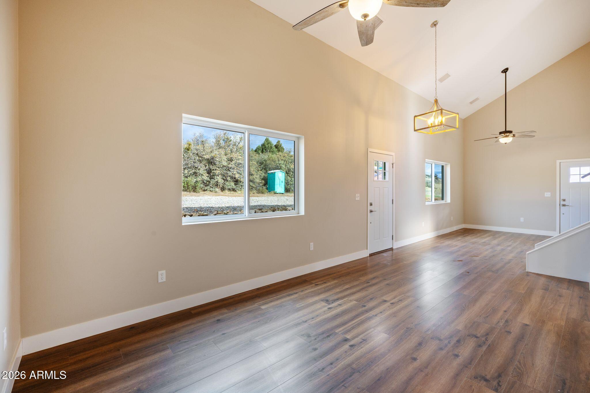 DIAMOND VALLEY 4 - Residential
