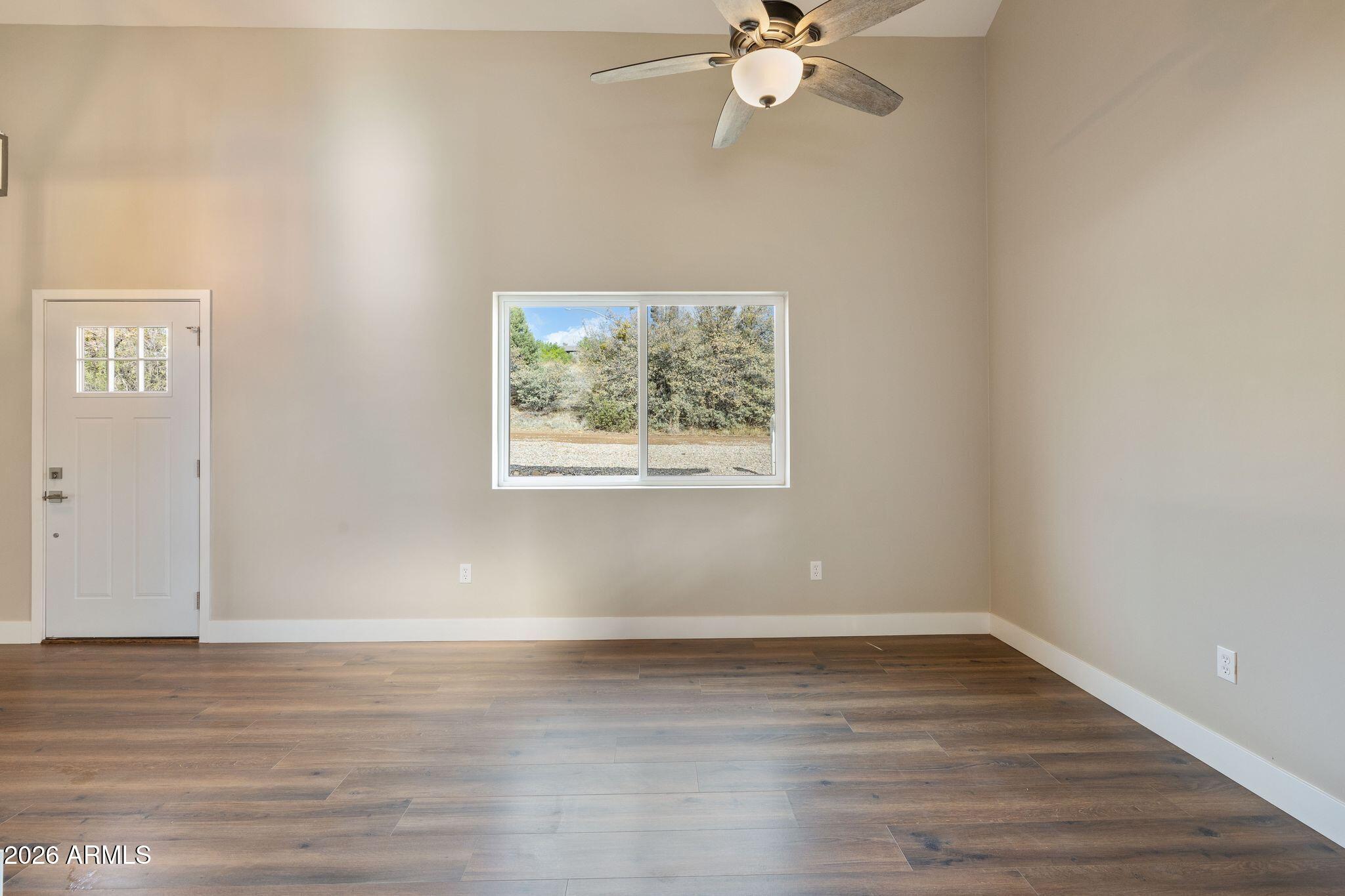 DIAMOND VALLEY 4 - Residential