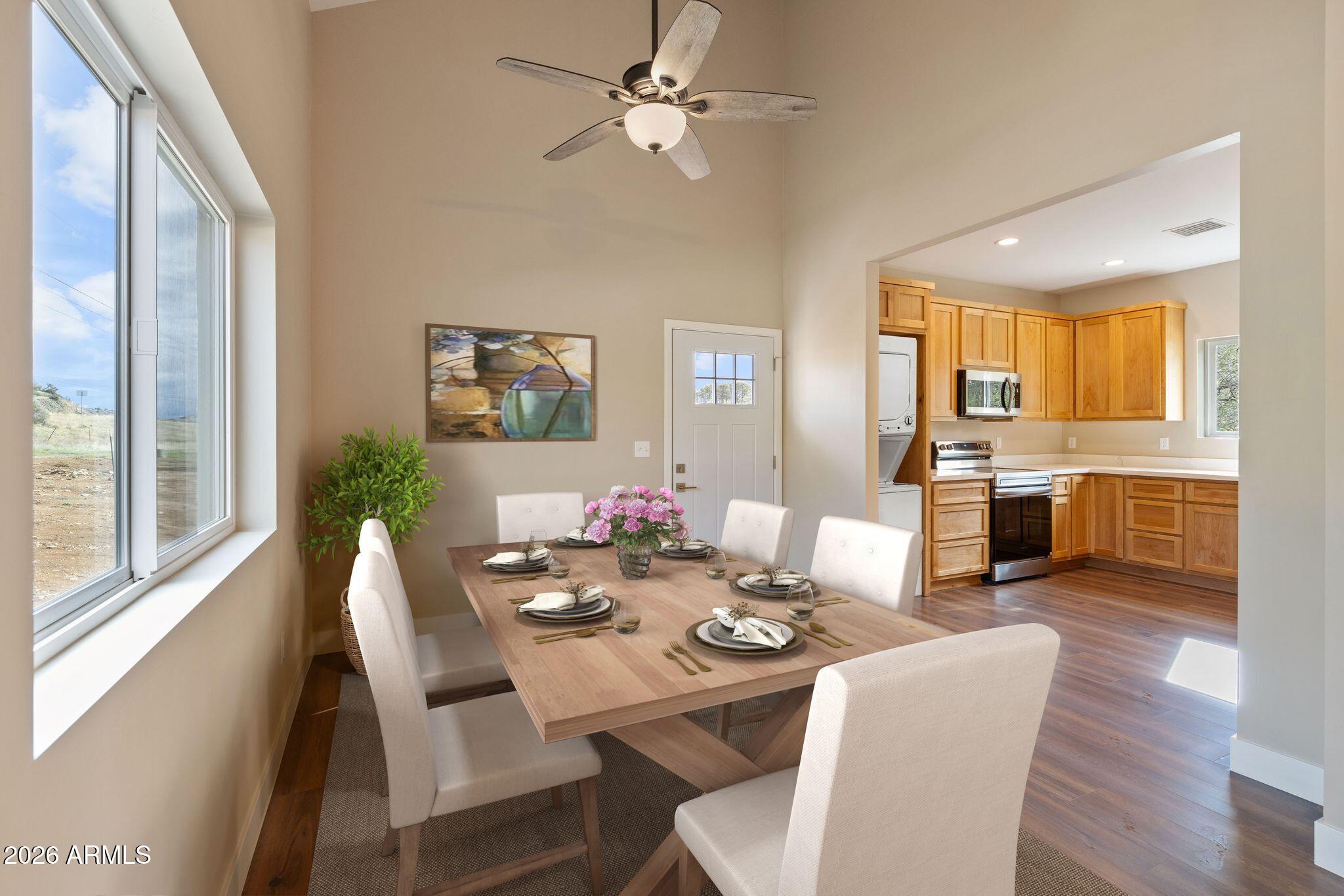 1441 N ROSE QUARTZ Drive