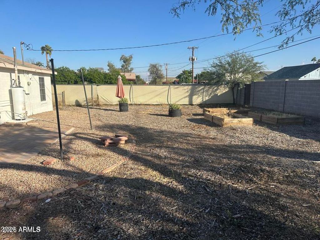 Photo of 925 E Henry Street, Tempe, AZ 85288 (MLS # 6996260)