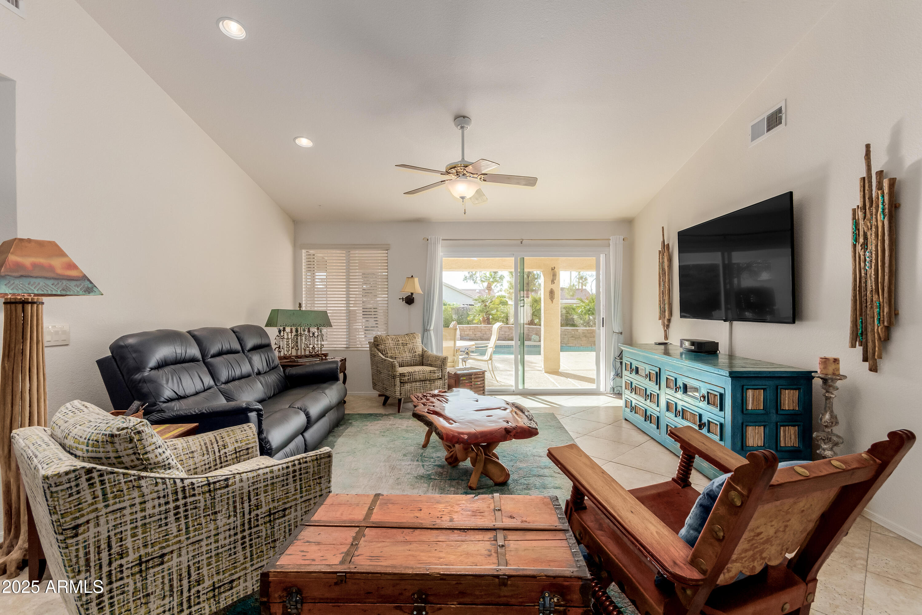 26242 S THISTLE Lane