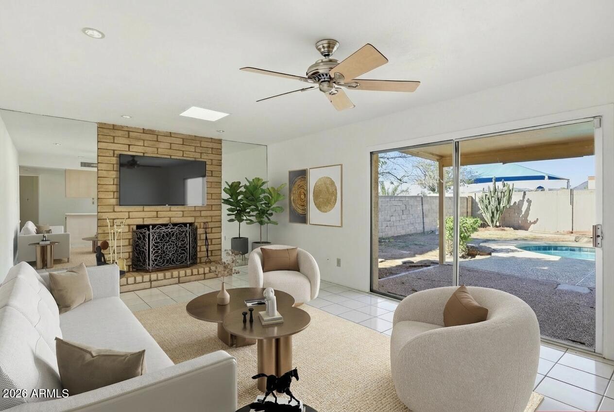 4708 W LINDNER Drive