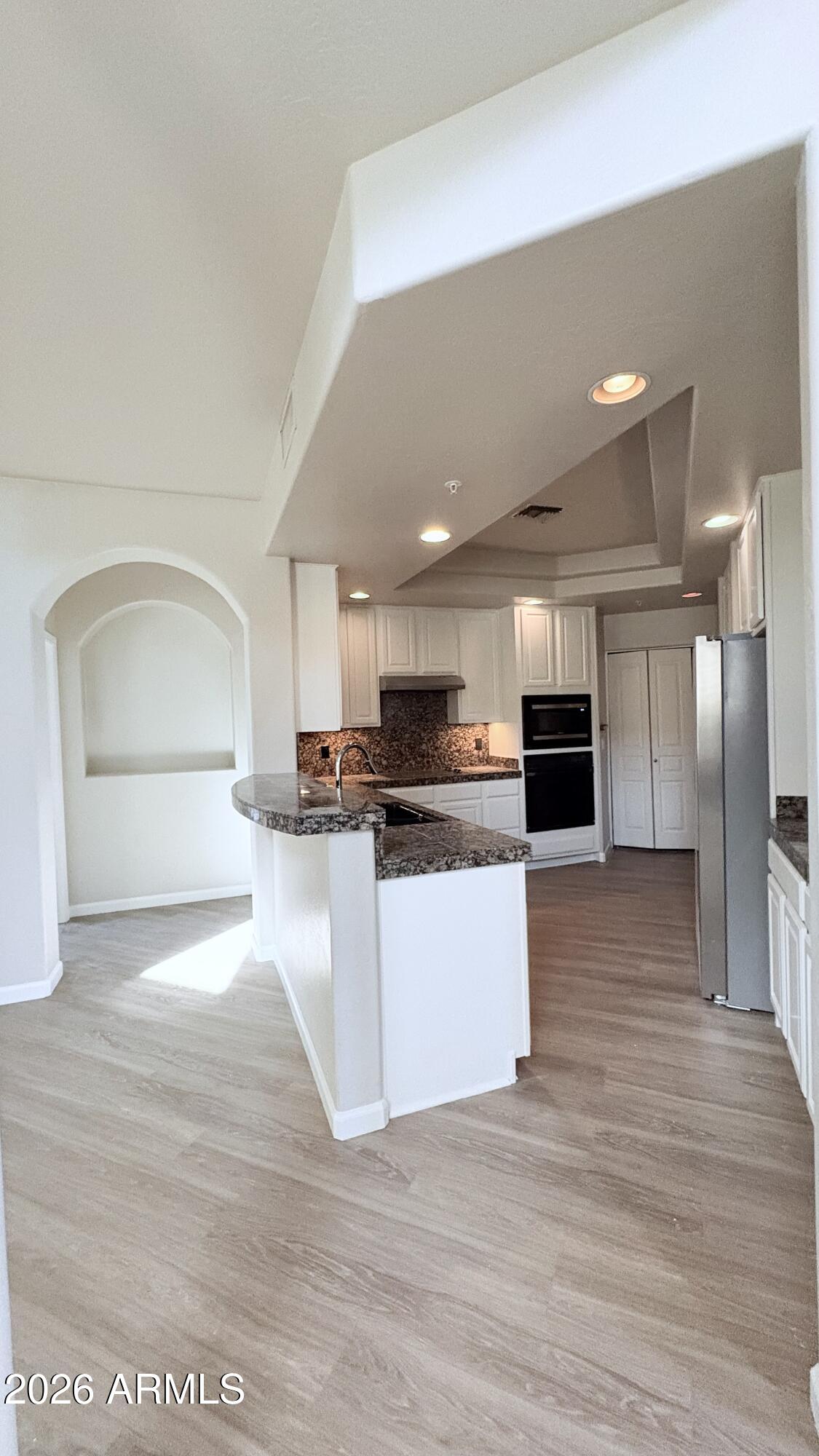 20802 N GRAYHAWK Drive 1085