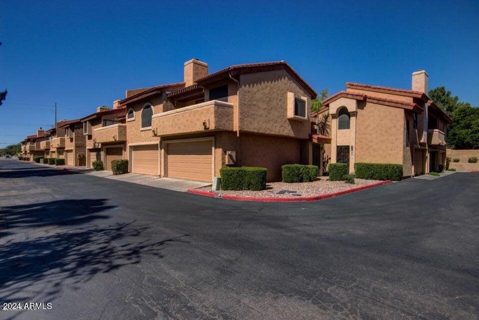 5640 E BELL Road 1031