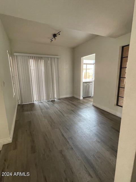 5640 E BELL Road 1031