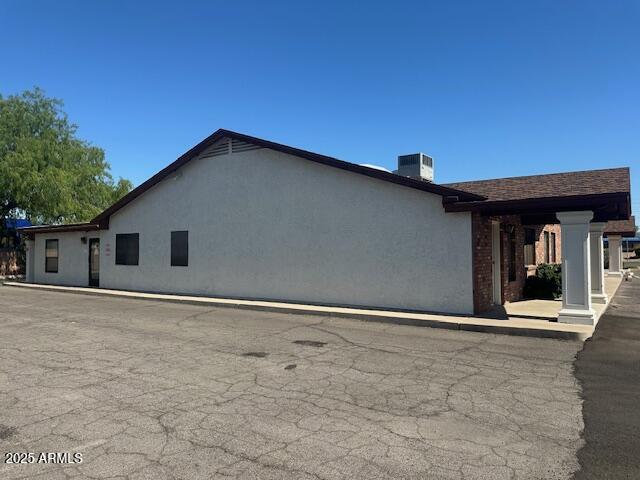 625 W Southern Avenue