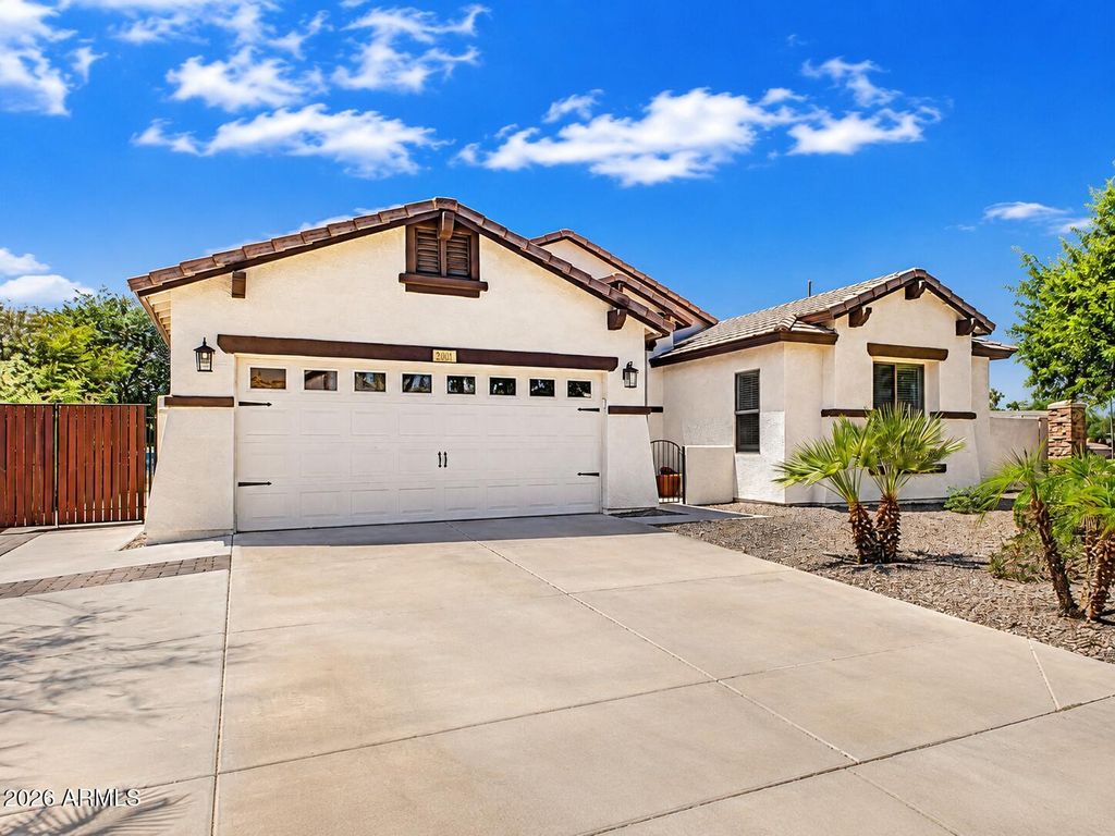 Photo of 2021 E Indigo Drive, Chandler, AZ 85286 (MLS # 7041191)