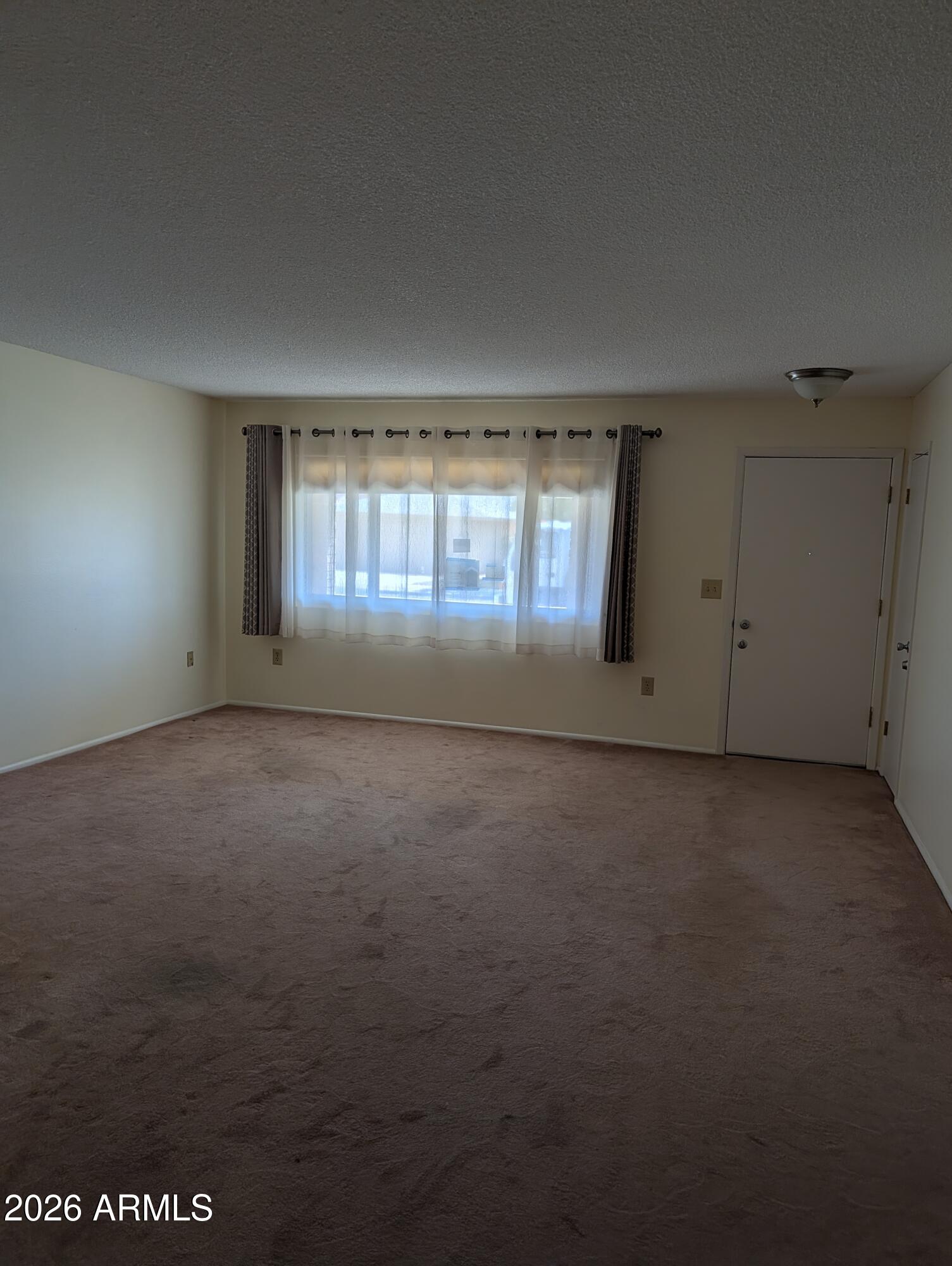 13606 N REDWOOD Drive