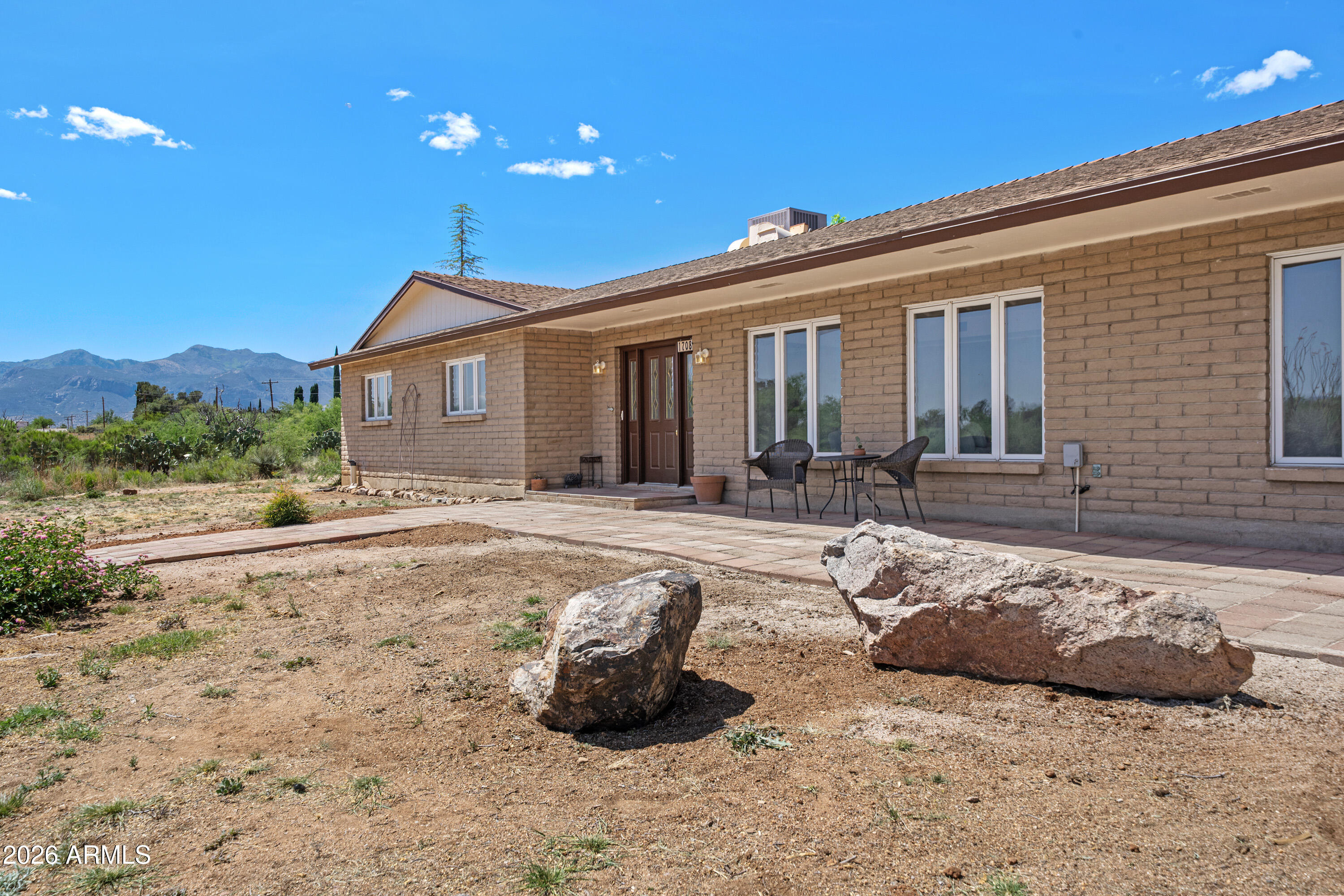 VILLAGE MEADOWS RANCH ESTATES - Residential