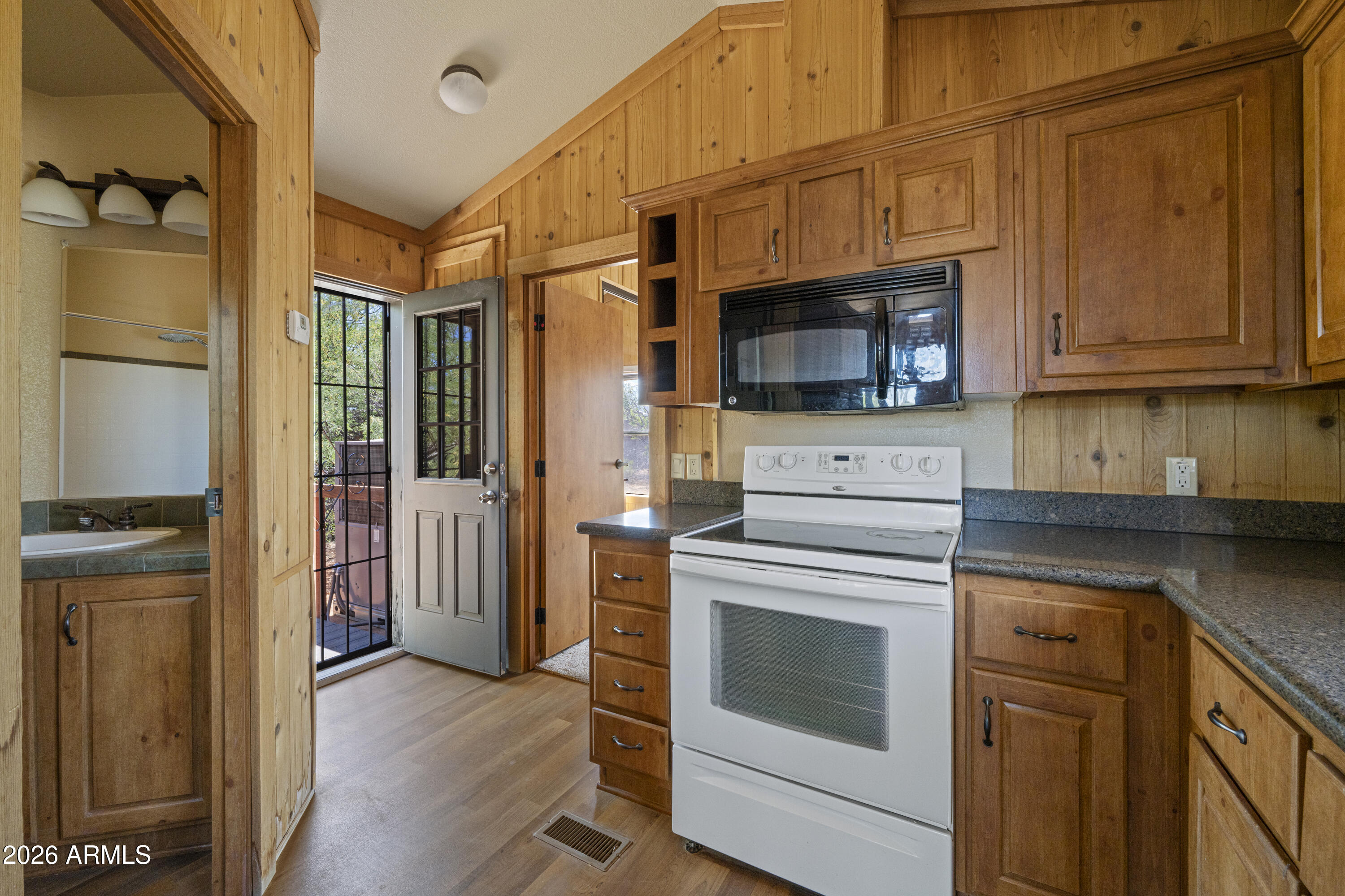VILLAGE MEADOWS RANCH ESTATES - Residential