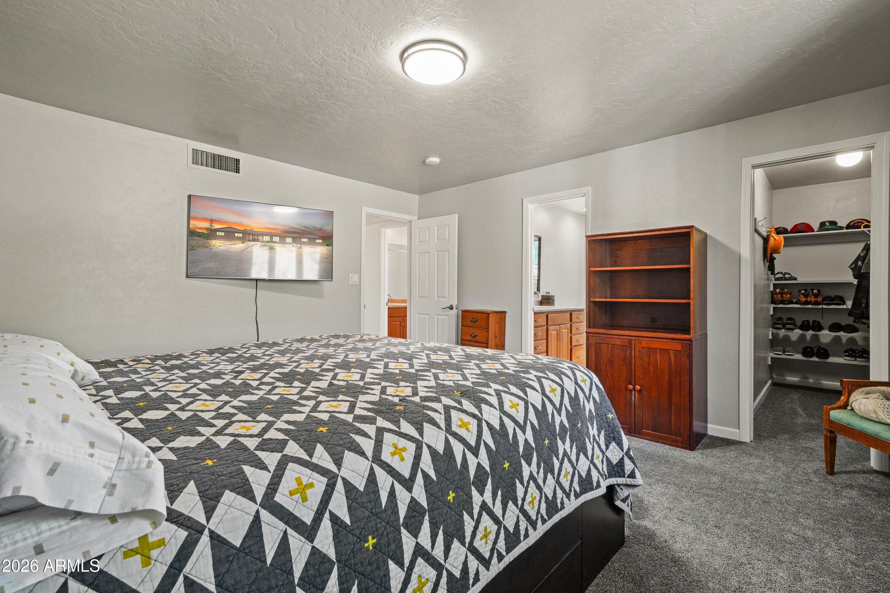VILLAGE MEADOWS RANCH ESTATES - Residential