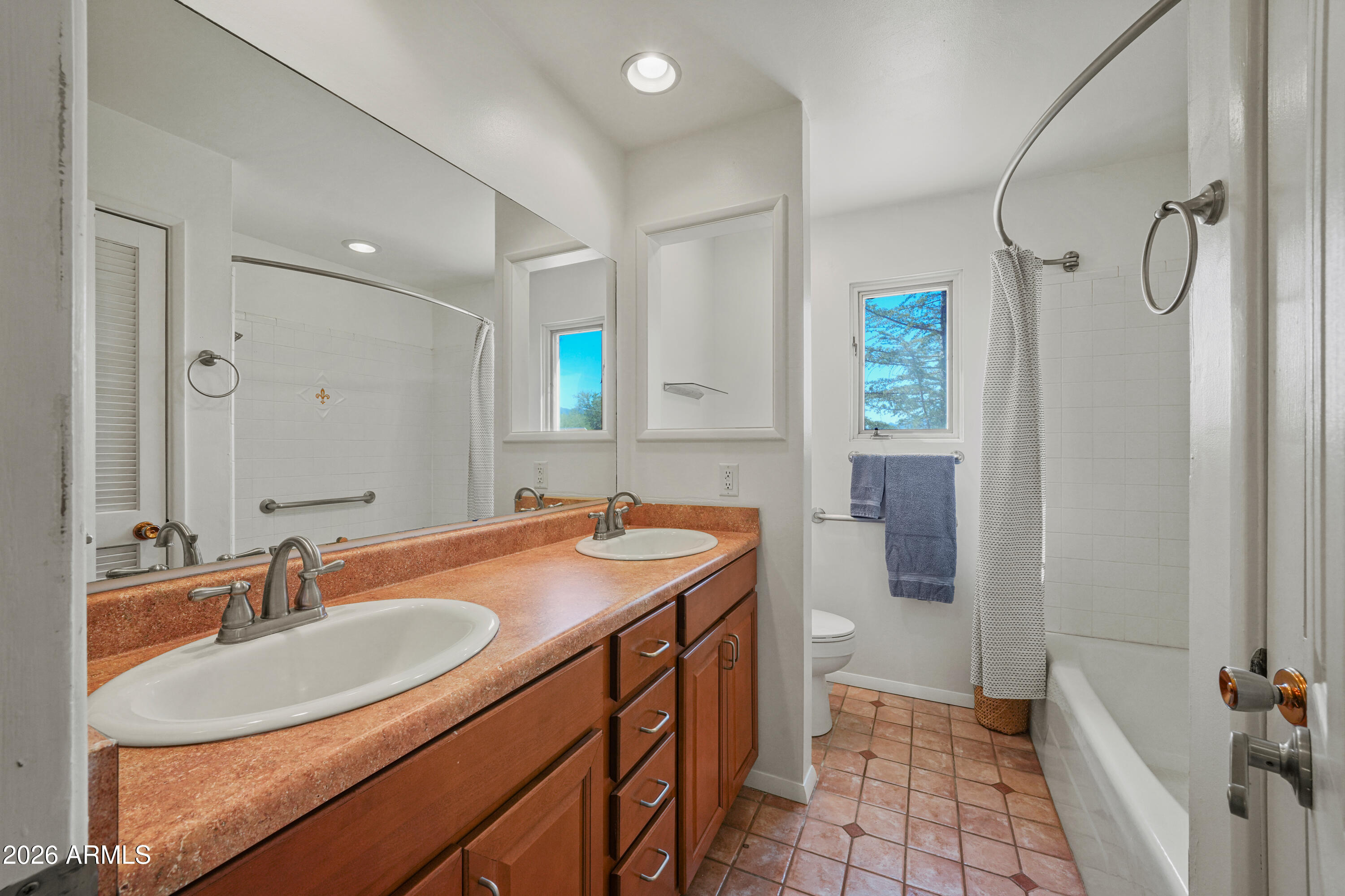 VILLAGE MEADOWS RANCH ESTATES - Residential