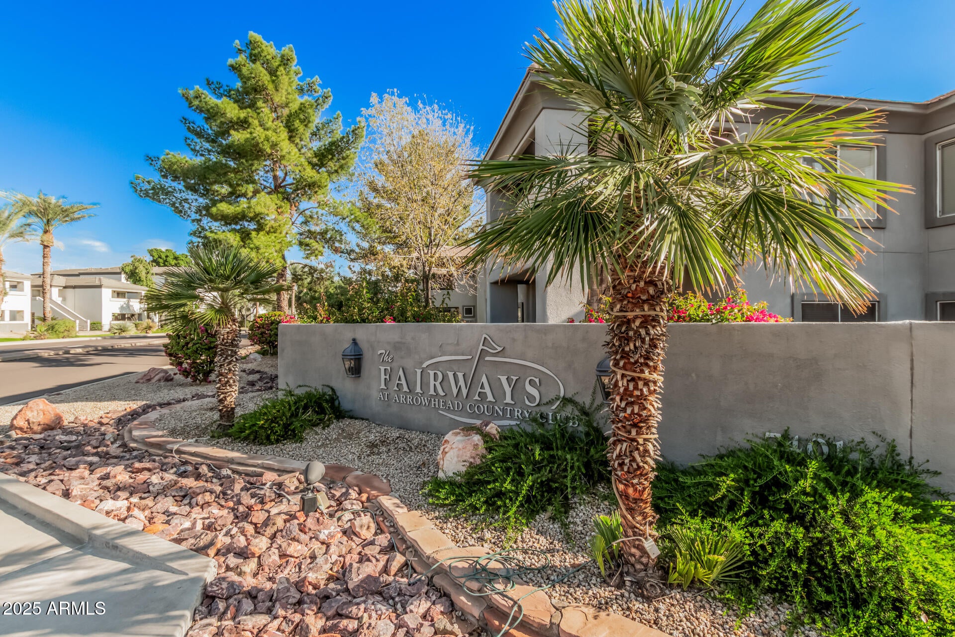 7401 W Arrowhead Clubhouse Drive 2062