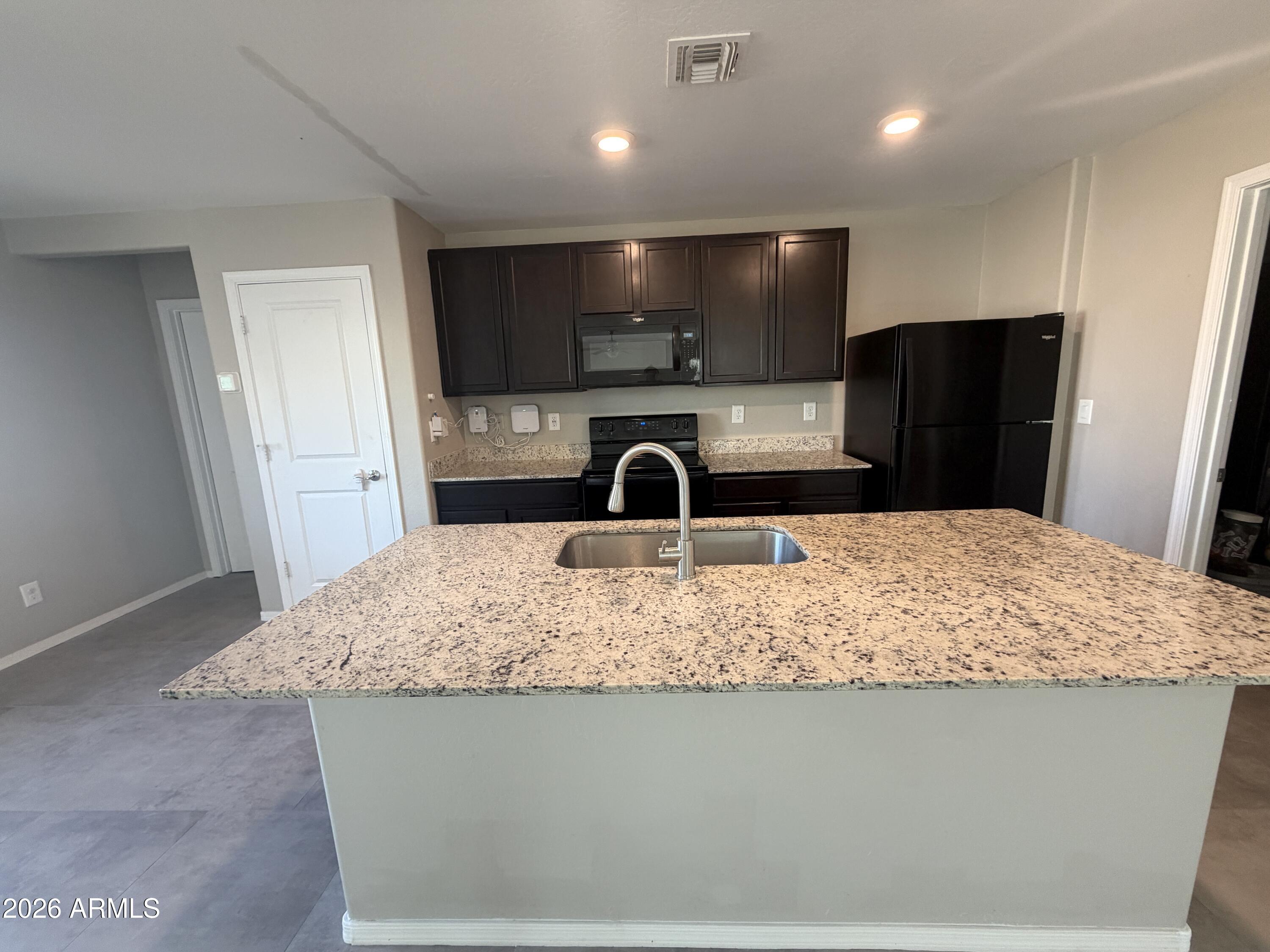 4019 N HONEYSUCKLE Court