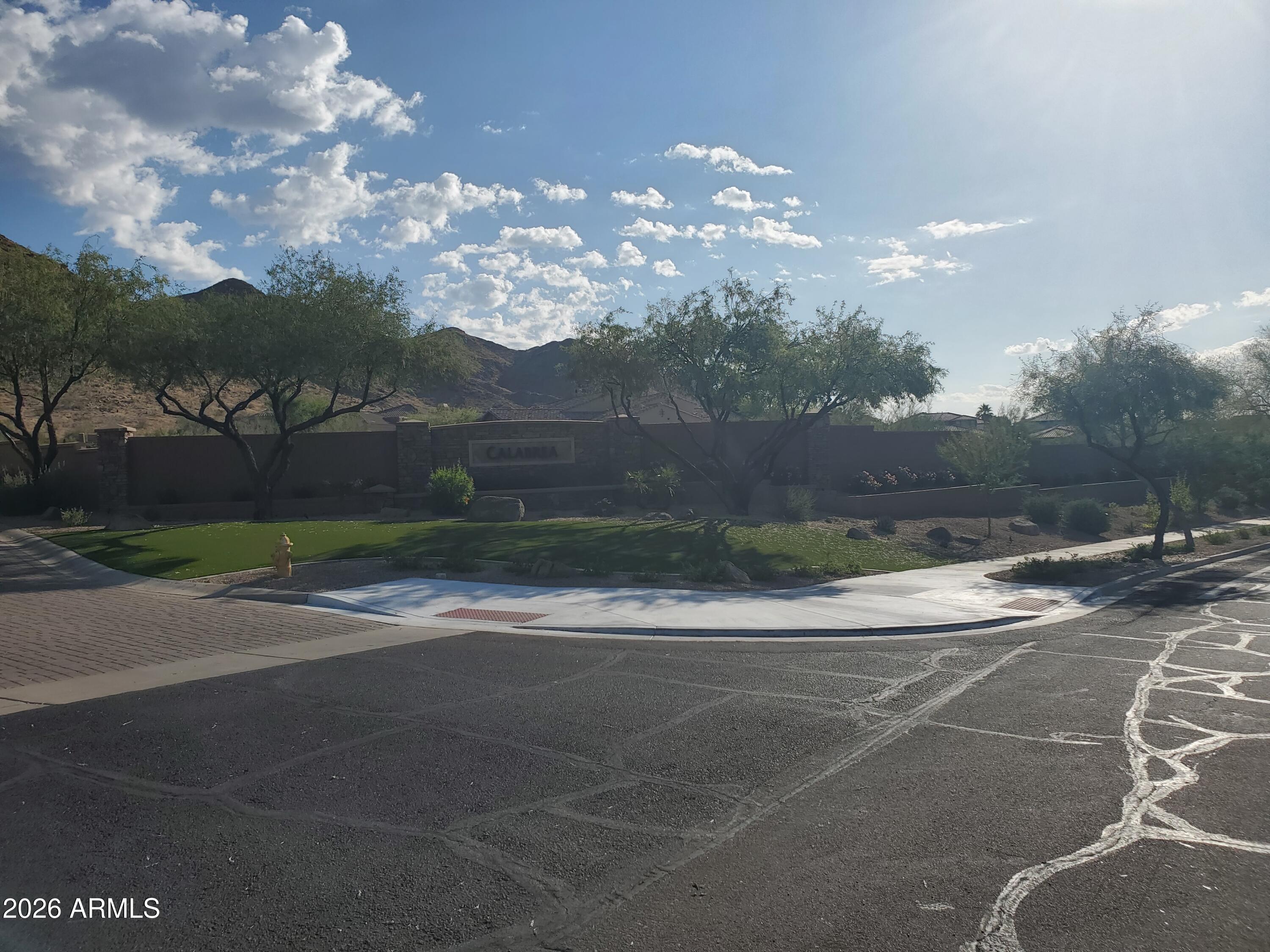 3109 W NIGHTHAWK Way 84