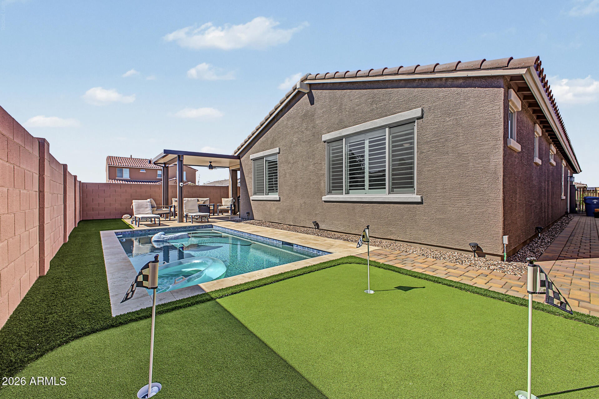 17067 W SHANGRI LA Road