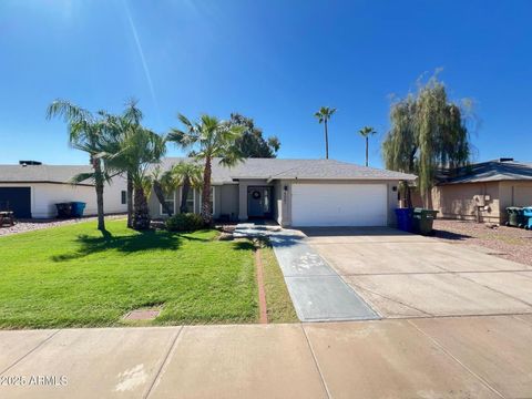 4007 E KIMBERLY Way Phoenix AZ 85050