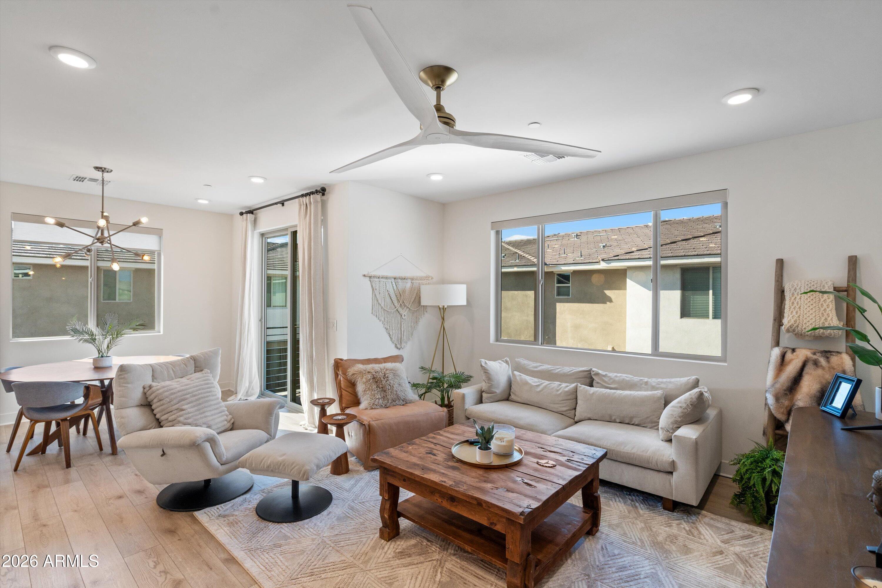 2121 W Sonoran Desert Drive 42