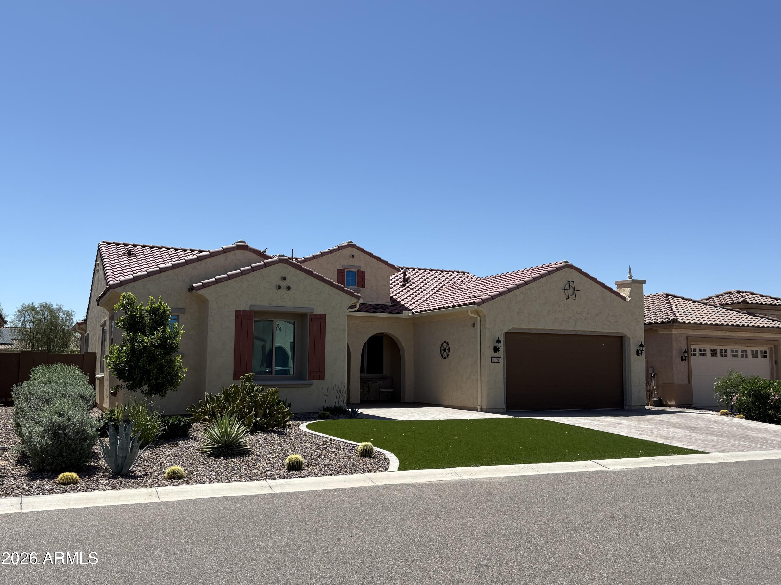7369 W CACTUS WREN Way