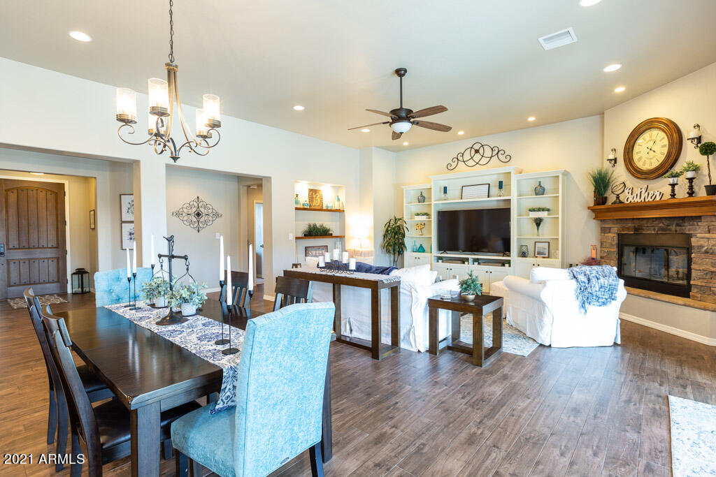 WILDHORSE - Residential