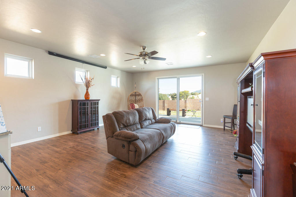 WILDHORSE - Residential