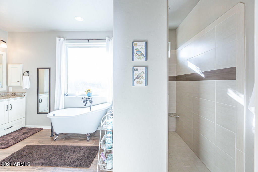 WILDHORSE - Residential
