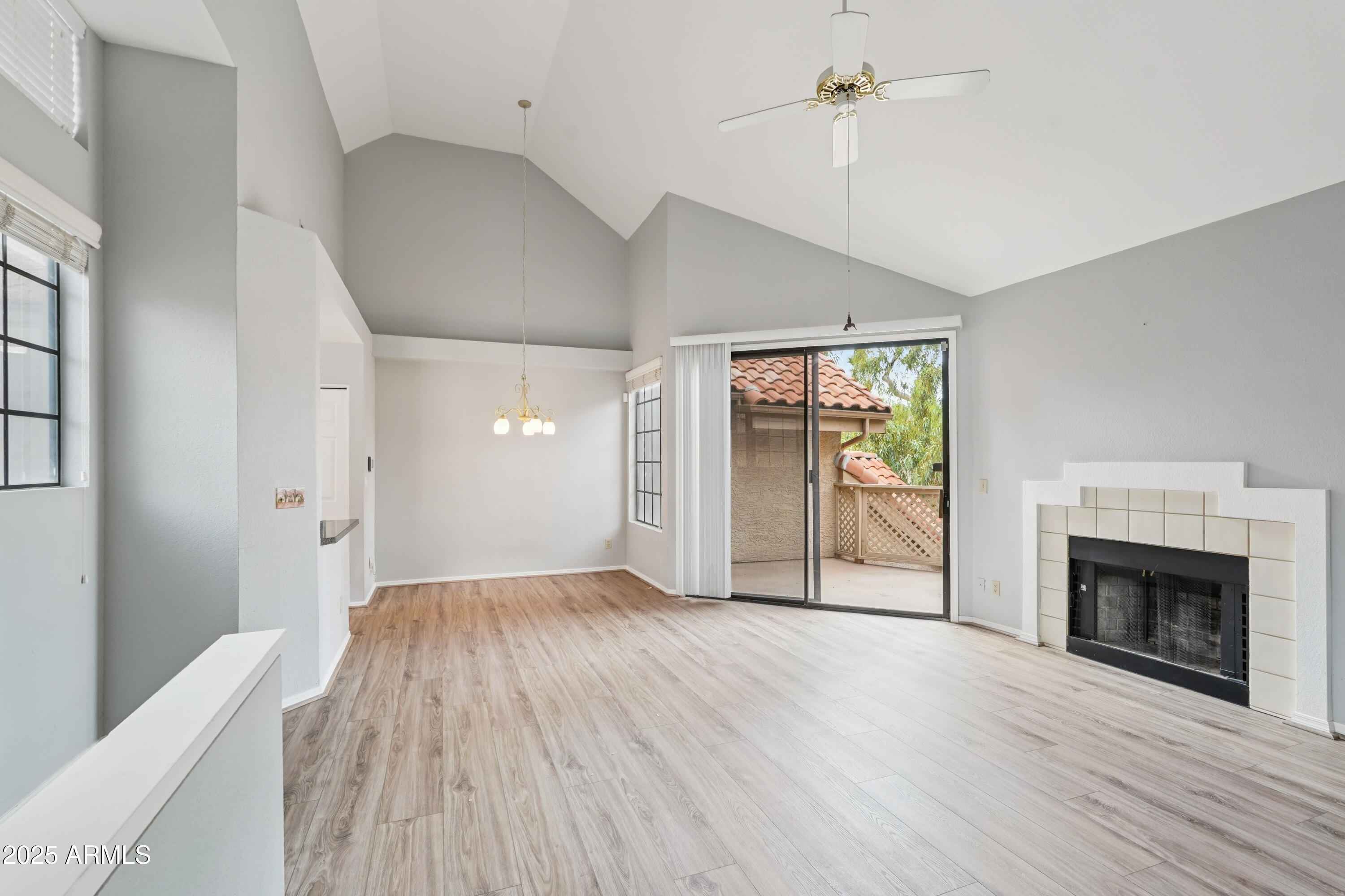 1001 N PASADENA Street 160