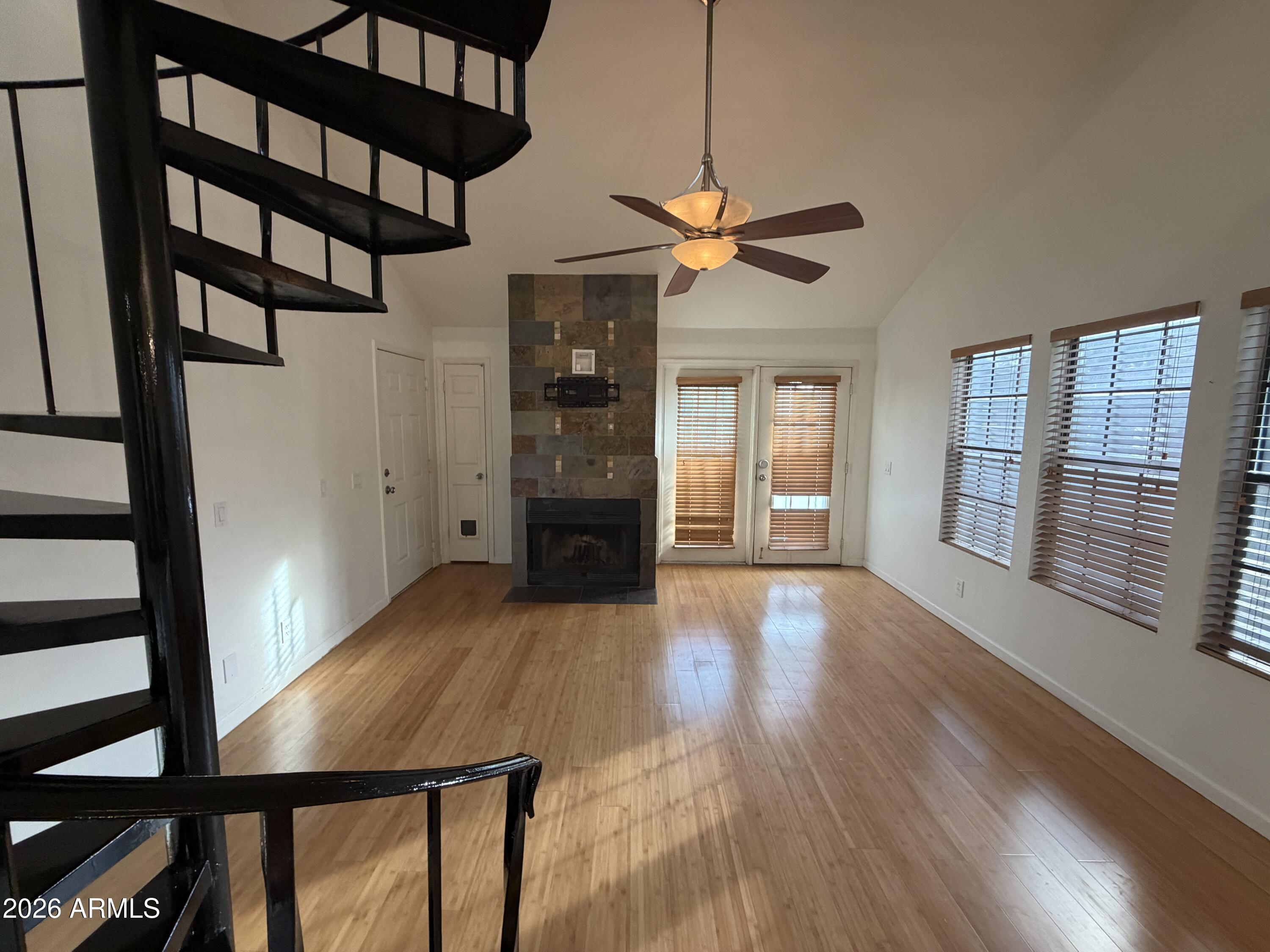 2333 E Southern Avenue 2090